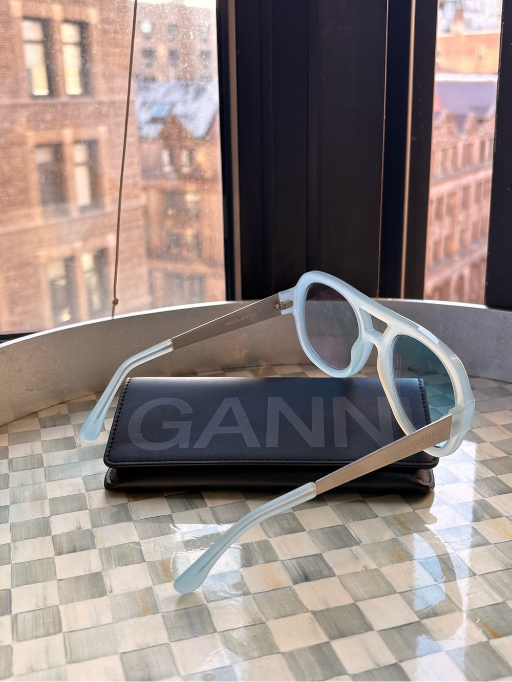 GANNI Blue Sunglasses - Picture 3 of 7